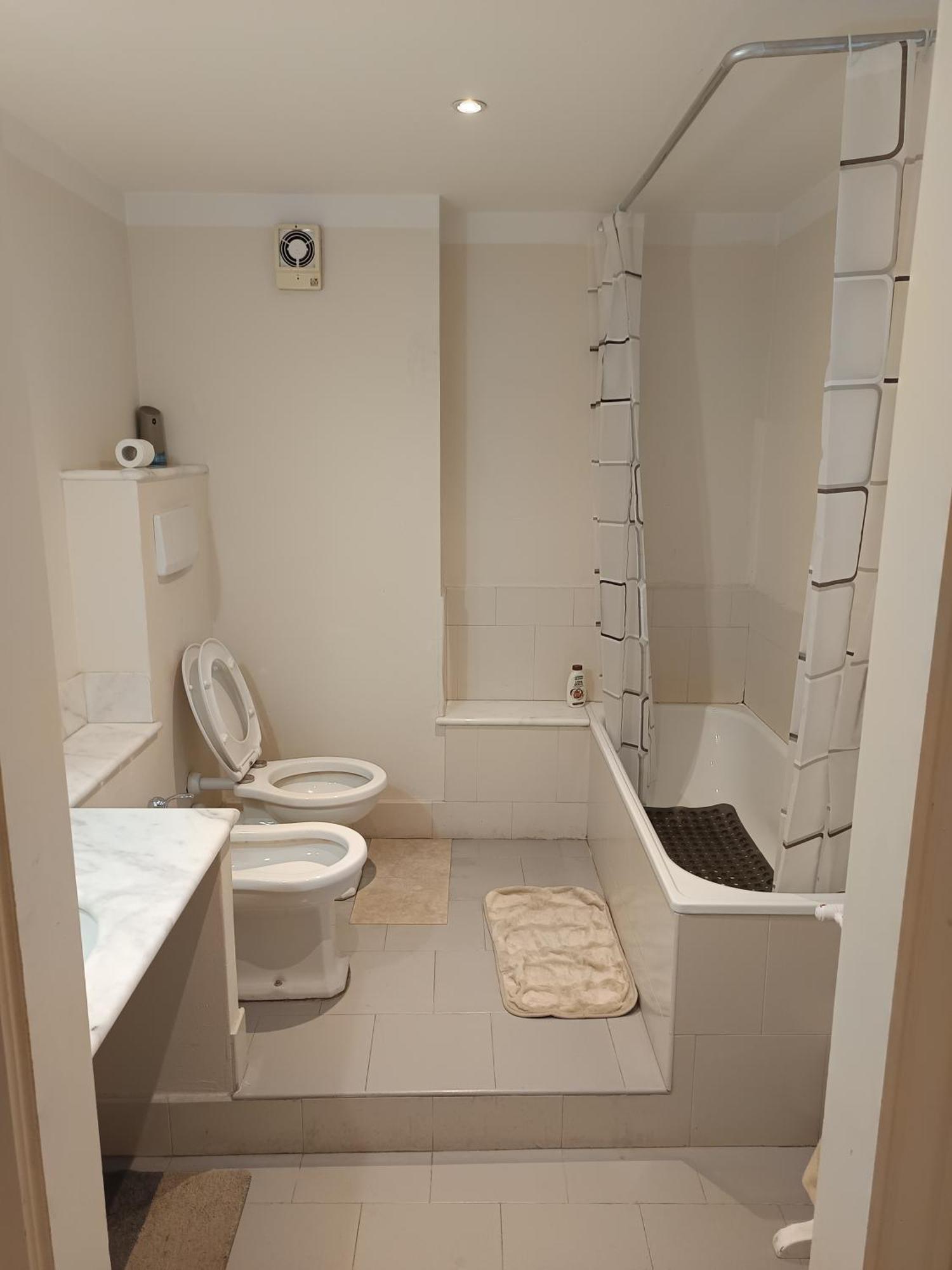 Panoramic Suite Near Duomo And Station Florence Buitenkant foto