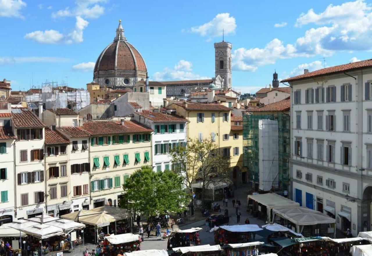 Panoramic Suite Near Duomo And Station Florence Buitenkant foto