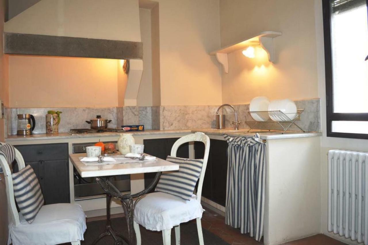Panoramic Suite Near Duomo And Station Florence Buitenkant foto